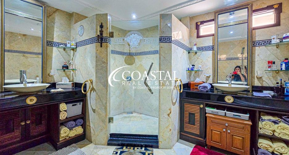 For sale 2 bedrooms condo in Bang Lamung, Chonburi