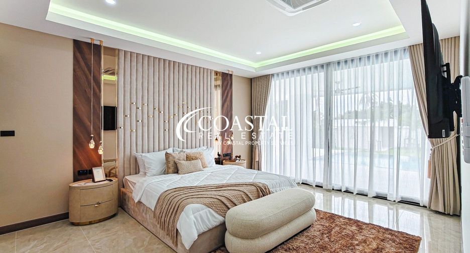 For sale 5 bedrooms house in Bang Lamung, Chonburi