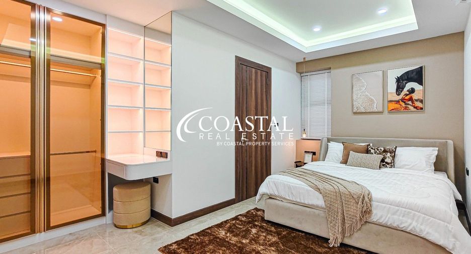 For sale 5 bedrooms house in Bang Lamung, Chonburi