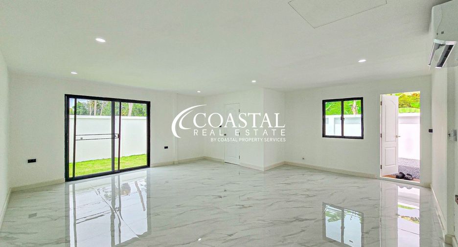 For sale 5 bedrooms house in Bang Lamung, Chonburi