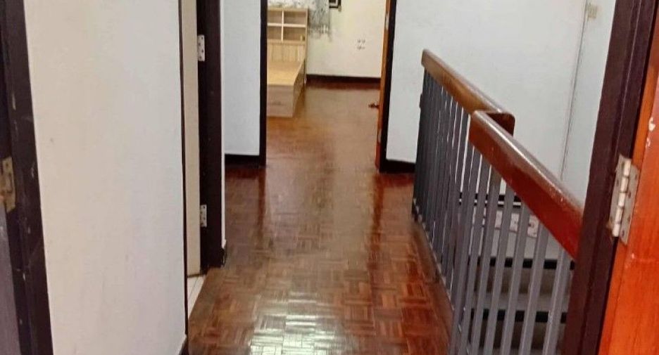À vendre 2 chambres maison de ville à Bang Pakong, Chachoengsao