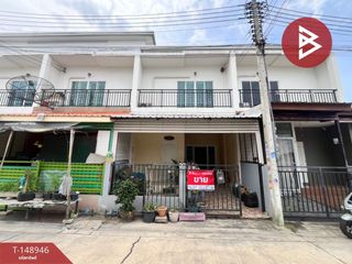 For sale 3 ベッドルーム townhouse in Sam Phran, Nakhon Pathom