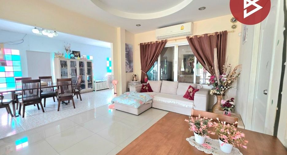 For sale 4 bedrooms house in Bang Lamung, Chonburi