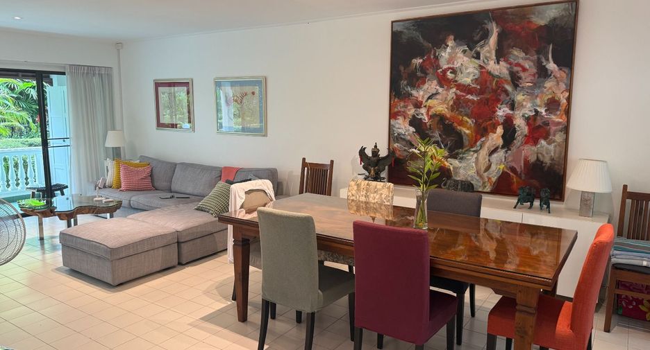 For sale 3 bedrooms villa in Na Jomtien, Pattaya