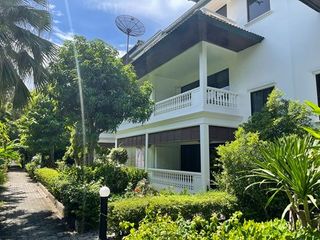 For sale 3 bedrooms villa in Na Jomtien, Pattaya