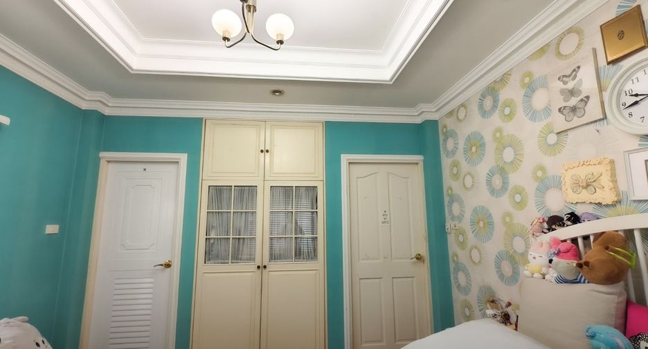 Haus zum Kauf mit 3 Zimmer in Bang Na, Bangkok