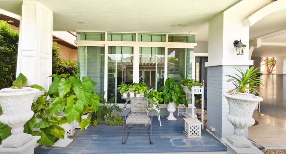 Haus zum Kauf mit 3 Zimmer in Bang Na, Bangkok