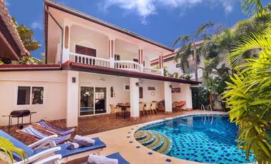 Villa en venta de 6 habitaciones en Bang Lamung, Chonburi