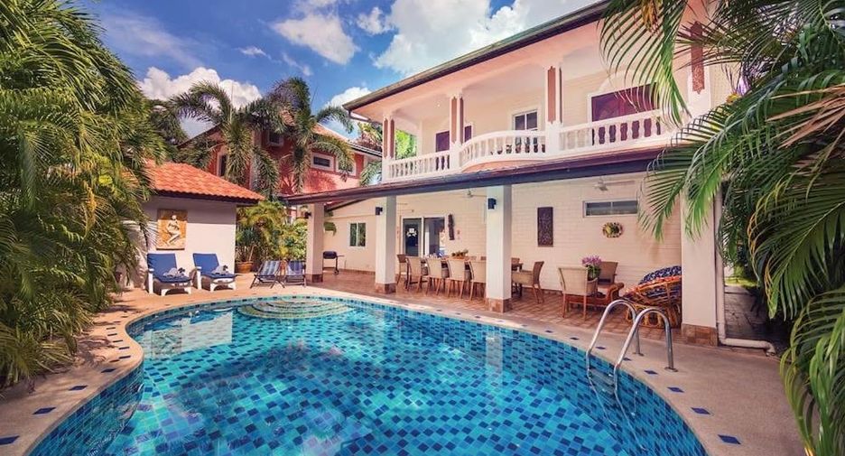Villa zum Kauf mit 6 Zimmer in Bang Lamung, Chonburi