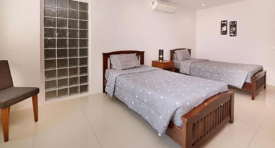 Villa zum Kauf mit 6 Zimmer in Bang Lamung, Chonburi