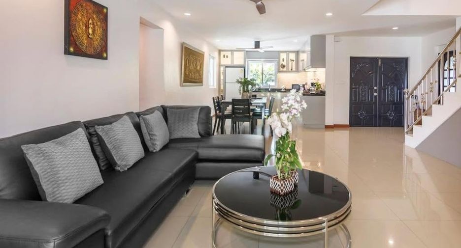 Villa zum Kauf mit 6 Zimmer in Bang Lamung, Chonburi
