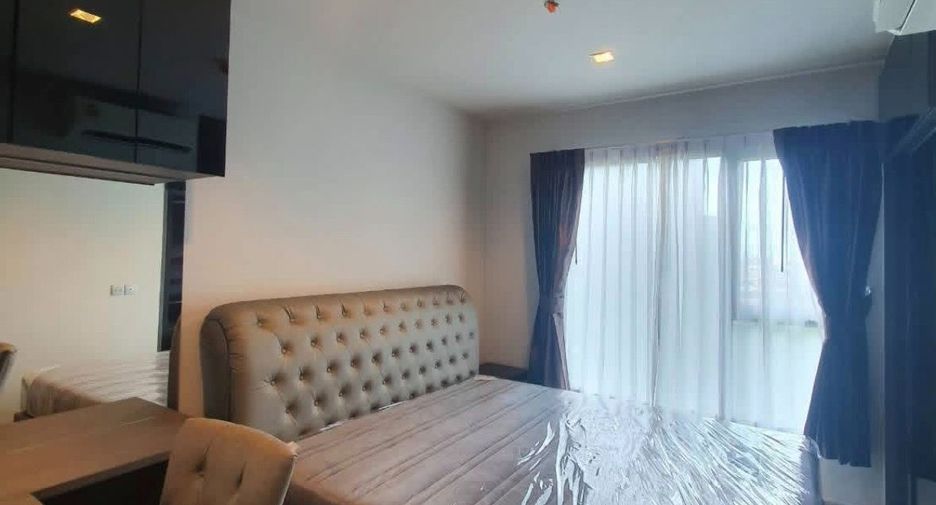For rent 1 bed condo in Huai Khwang, Bangkok