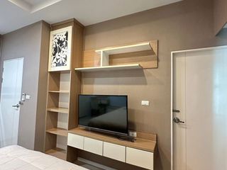 For rent 3 bedrooms condo in Khan Na Yao, Bangkok