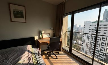 For rent 1 bed condo in Yan Nawa, Bangkok