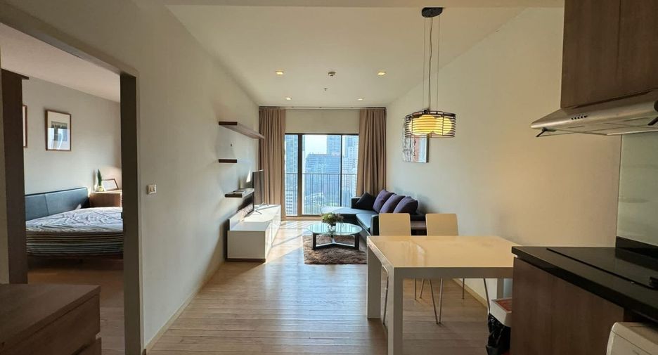 For rent 1 bed condo in Yan Nawa, Bangkok