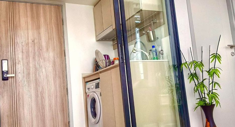 For rent 1 bed condo in Yan Nawa, Bangkok