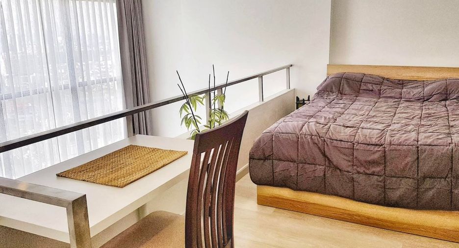 For rent 1 bed condo in Yan Nawa, Bangkok
