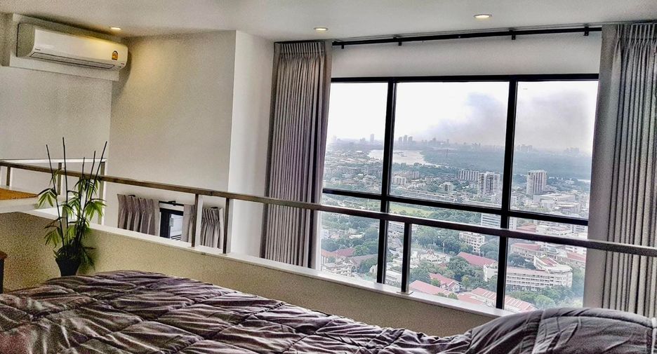 For rent 1 bed condo in Yan Nawa, Bangkok