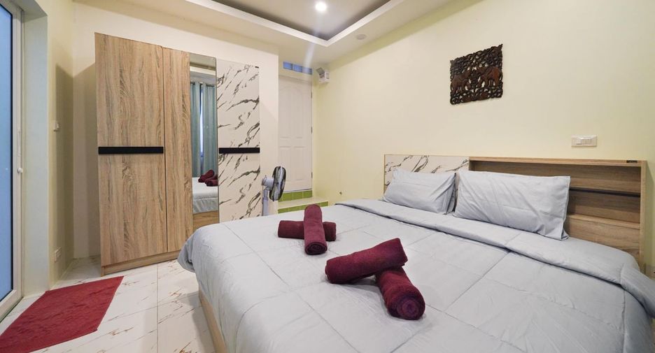 For sale 7 bedrooms villa in Bang Lamung, Chonburi