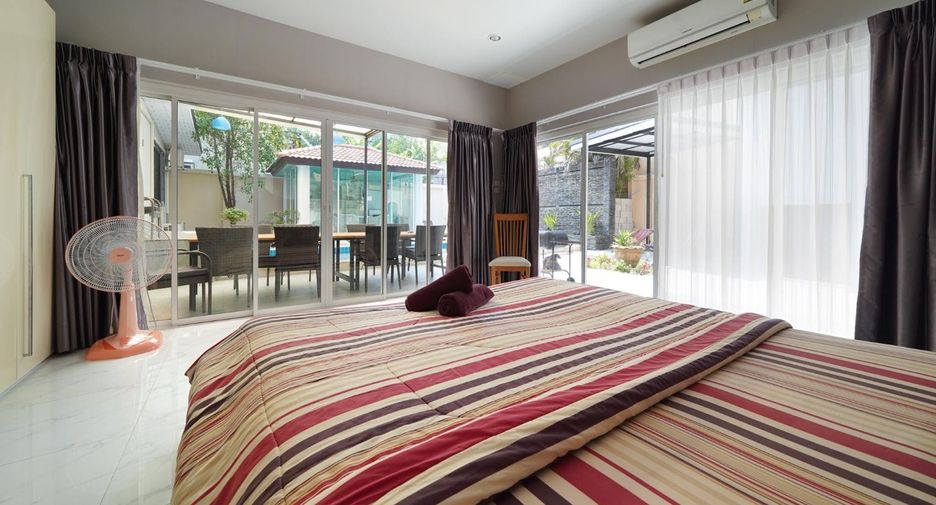 For sale 7 bedrooms villa in Bang Lamung, Chonburi