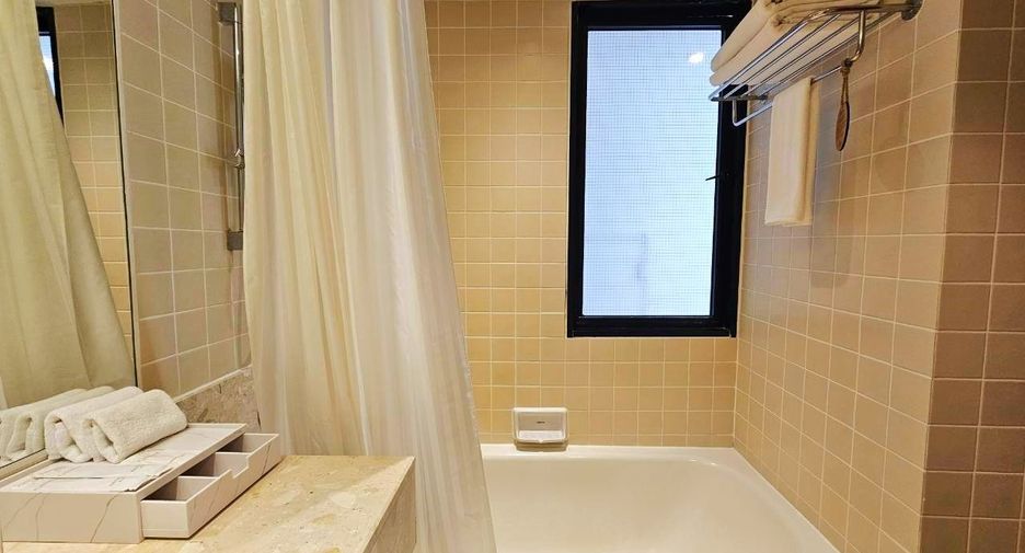 For rent 1 bed serviced apartment in Sathon, Bangkok