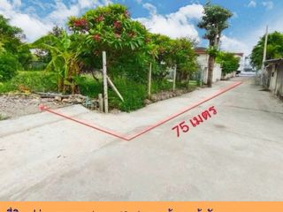 Terreno en venta en Lak Si, Bangkok