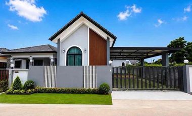 出售 3 卧室 独立屋 在 Bang Lamung, Chon Buri