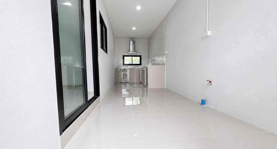 出售 3 卧室 独立屋 在 Bang Lamung, Chon Buri