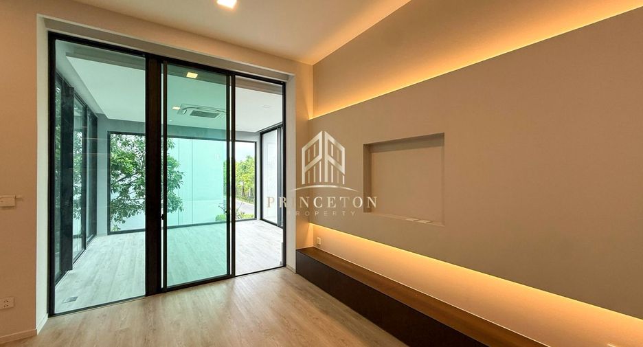 Casa en venta de 4 habitaciones en Saphan Sung, Bangkok