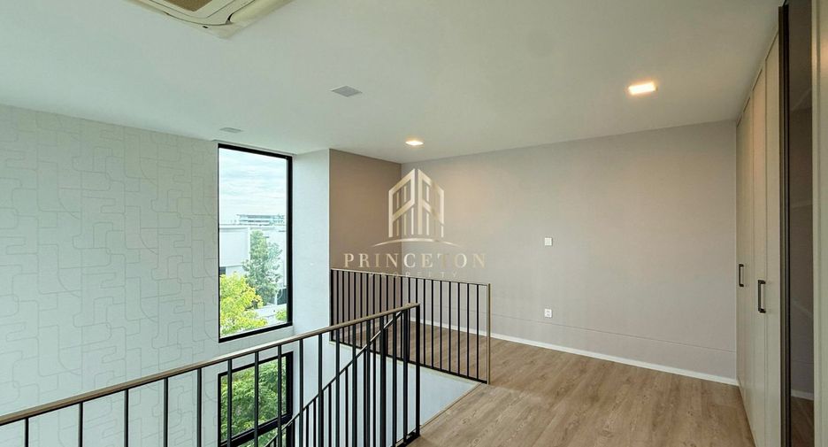 Casa en venta de 4 habitaciones en Saphan Sung, Bangkok