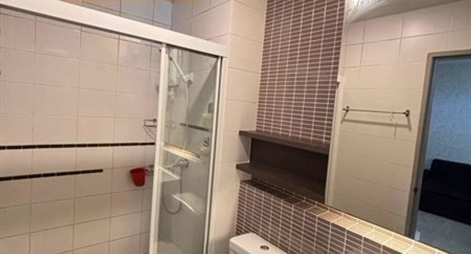 Wohnung zur Miete mit 1 Zimmer in Suan Luang, Bangkok