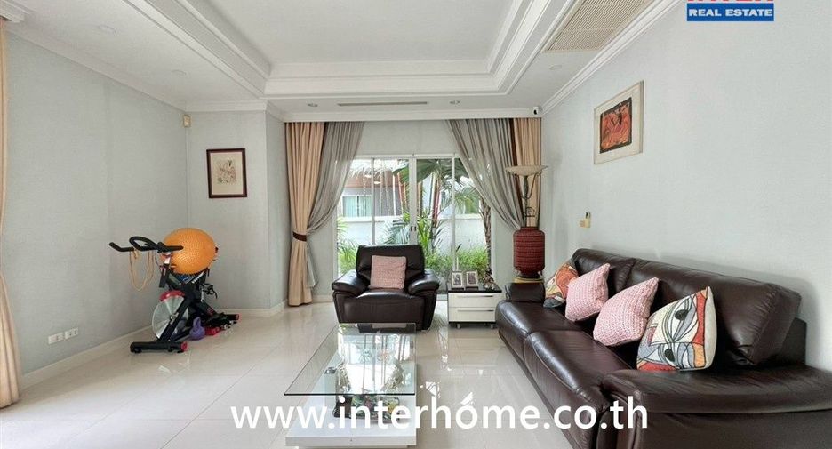 For sale 5 ベッドルーム house in Prawet, Bangkok