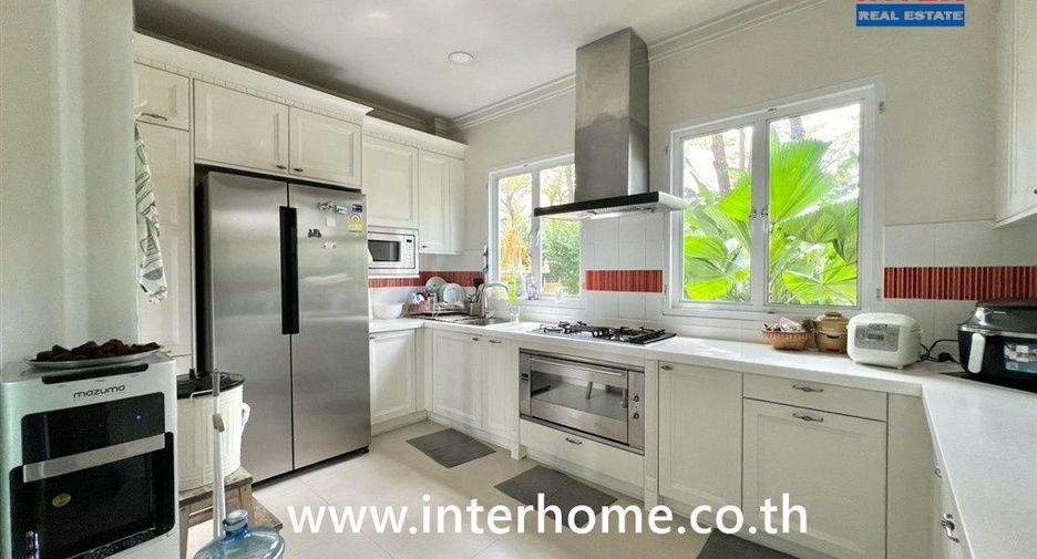 For sale 5 ベッドルーム house in Prawet, Bangkok