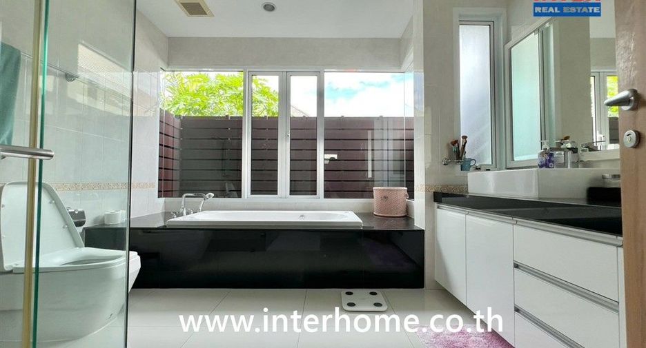 For sale 5 ベッドルーム house in Prawet, Bangkok
