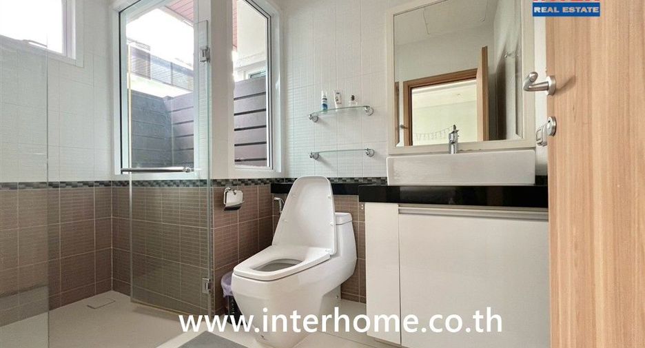 For sale 5 ベッドルーム house in Prawet, Bangkok