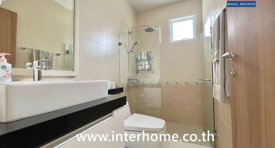 For sale 5 ベッドルーム house in Prawet, Bangkok