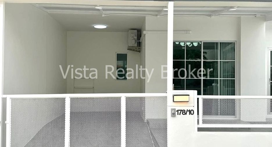 À vendre 3 chambres maison à Bang Lamung, Chonburi