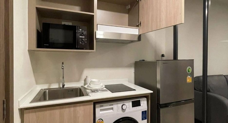 Wohnung zur Miete mit 1 Zimmer in Watthana, Bangkok
