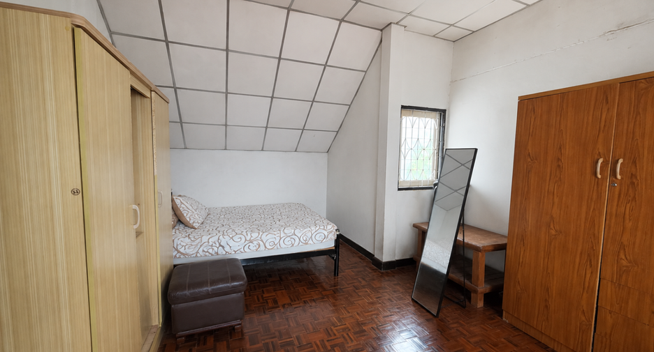 For sale 2 bedrooms house in Mueang Nakhon Ratchasima, Nakhon Ratchasima