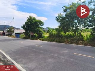 Terreno en venta en Ban Bueng, Chonburi