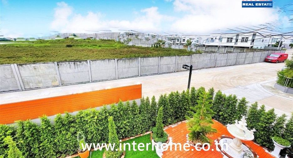 For sale 2 bedrooms townhouse in Sai Mai, Bangkok