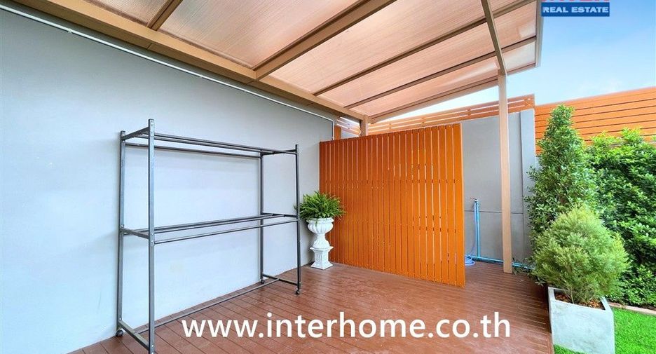 For sale 2 bedrooms townhouse in Sai Mai, Bangkok