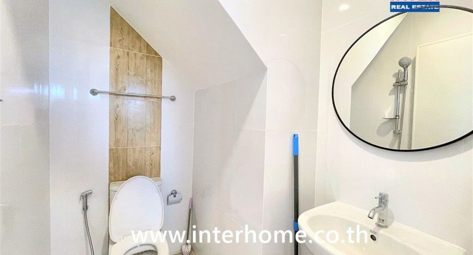 For sale 2 bedrooms townhouse in Sai Mai, Bangkok
