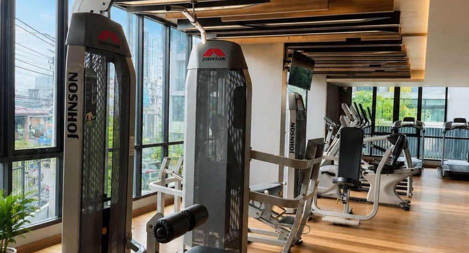 For sale 1 bed condo in Phra Pradaeng, Samut Prakan