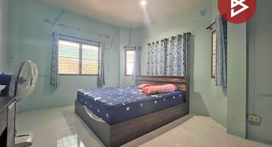 For sale 3 bedrooms house in Nong Ya Sai, Suphan Buri