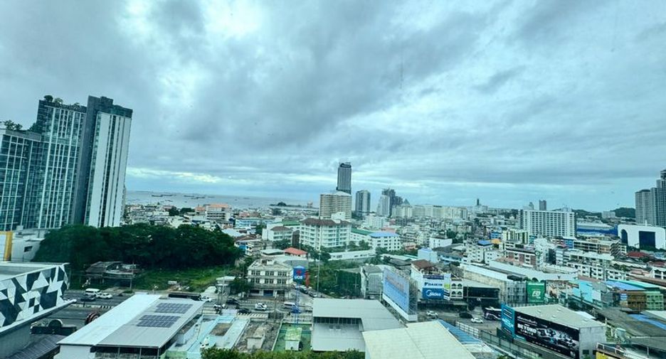 Wohnung zum Kauf mit 1 Zimmer in Si Racha, Chonburi