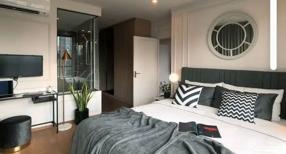 Condo en alquiler de 2 habitaciones en Huai Khwang, Bangkok