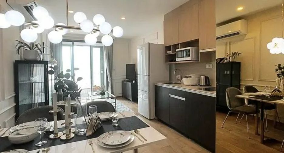 Condo en alquiler de 2 habitaciones en Huai Khwang, Bangkok