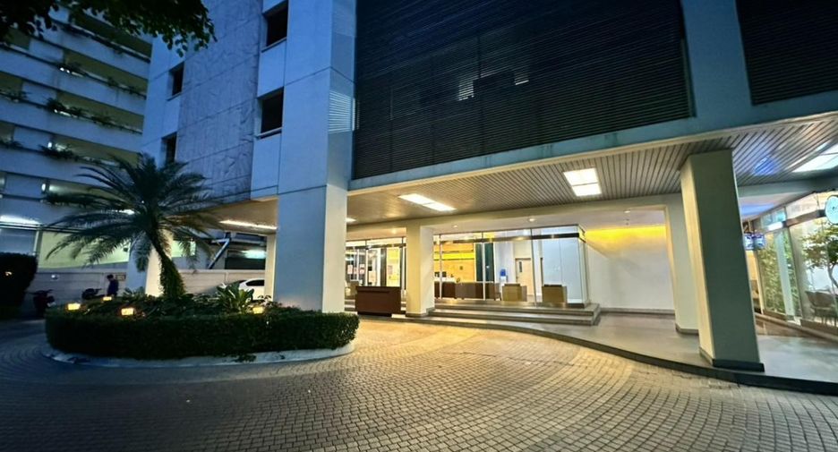 Wohnung zur Miete mit 1 Zimmer in Phaya Thai, Bangkok