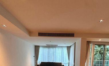 À louer et à vendre 4 chambres condo à Khlong Toei, Bangkok